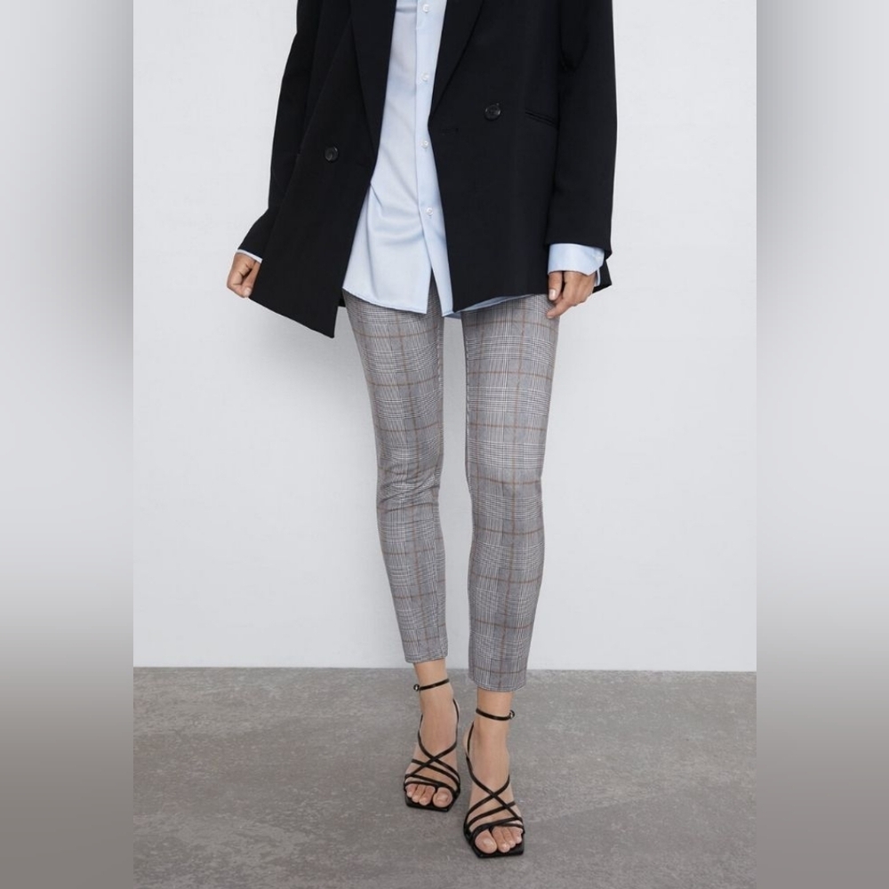 Zara Printed Hounstooth Grey Plaid Fitted Stretch Pants